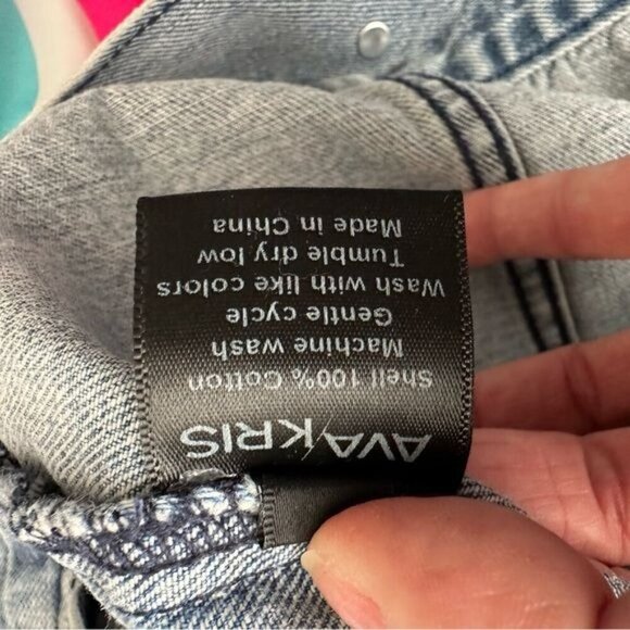 Ava + Kris Jane Denim Fur Collar Oversized Jacket Size Medium - Picture 12 of 14